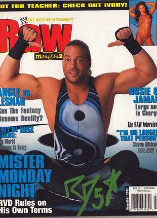 Rob Van Dam signed WWE RAW Magazine November 2002 *GREEN PAINT INITIALS*