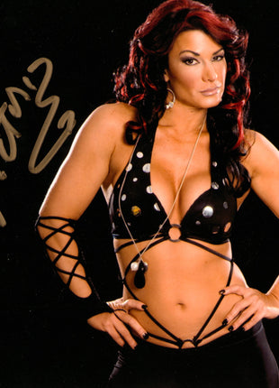 Victoria signed 8x10 Photo