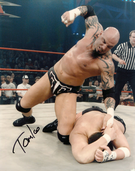Tomko signed 8x10 Photo *BLACK SHARPIE*