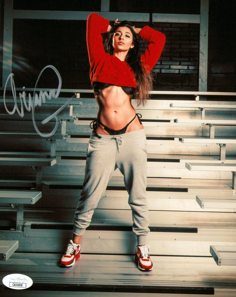 Arianna Grace signed 8x10 Photo (w/ JSA)