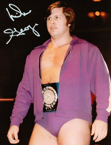 Mike George signed 8x10 Photo