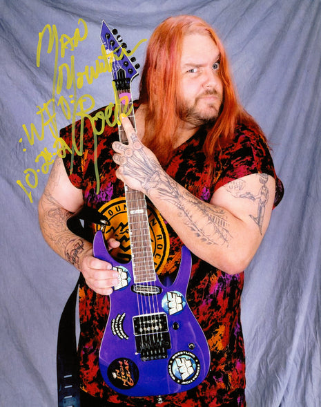 Man Mountain Rock signed 8x10 Photo