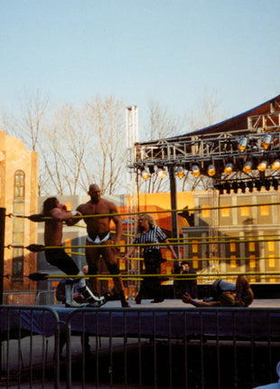 Leviathan (Batista) signed Paper Cut with 4x6 Photo