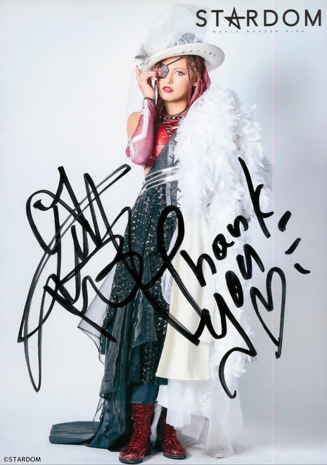 Giulia signed 9x12 Photo