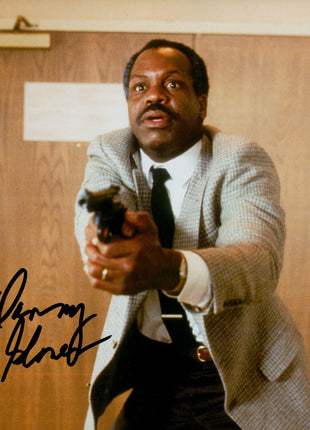 Danny Glover (Lethal Weapon) signed 8x10 Photo (w/ JSA)