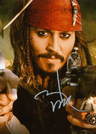 Johnny Depp (Pirates of the Caribbean) signed 8x10 Photo (w/ Beckett)