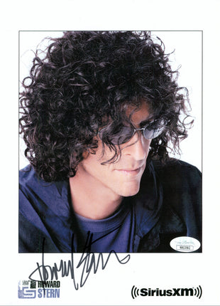 Howard Stern (The Howard Stern Show) signed 8x10 Photo (w/ JSA)