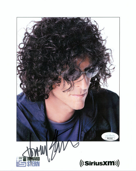 Howard Stern (The Howard Stern Show) signed 8x10 Photo (w/ JSA)