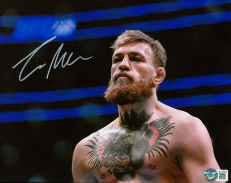 Connor McGregor (UFC) signed 8x10 Photo (w/ Beckett)