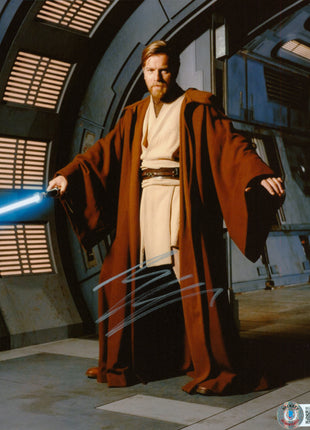 Ewan McGregor (Star Wars) signed 8x10 Photo (w/ Beckett)