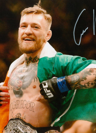 Connor McGregor (UFC) signed 8x10 Photo (w/ Beckett)