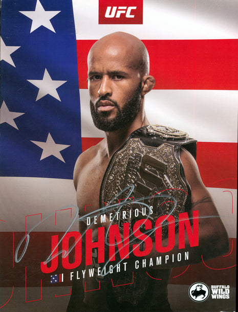 Demetrious Johnson (UFC) signed 8x10 Photo