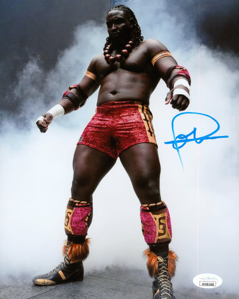 Oba Femi signed 8x10 Photo (w/ JSA)