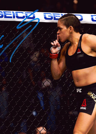 Amanda Nunes signed 11x14 Photo