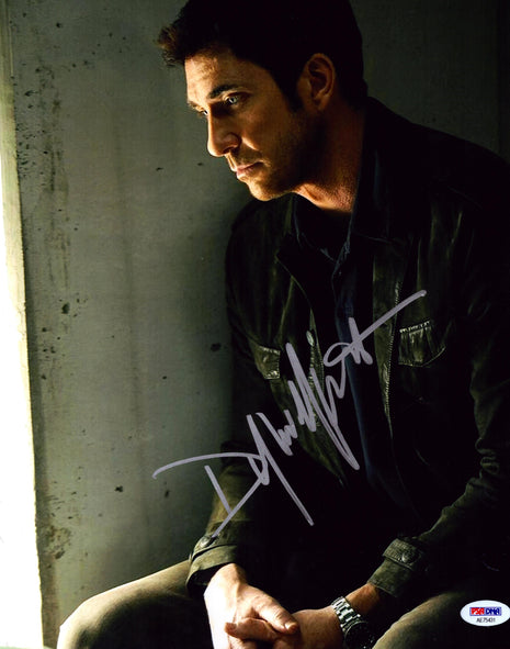 Dylan McDermott (American Horror Story) signed 11x14 Photo (w/ PSA)