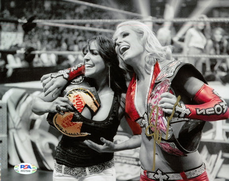 Michelle McCool signed 8x10 Photo (w/ JSA)
