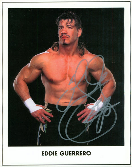 Eddie Guerrero signed 8x10 Photo