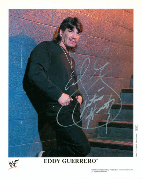 Eddie Guerrero signed 8x10 Photo
