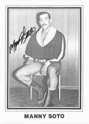 Manny Soto signed 8x10 Photo