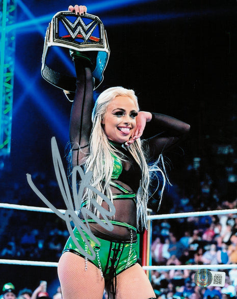 Liv Morgan signed 8x10 Photo (w/ Beckett)