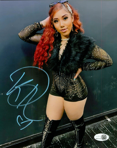 Kiah Dream signed 8x10 Photo (w/ JSA)