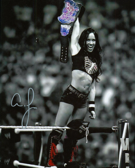 AJ Lee signed 8x10 Photo