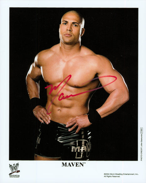 Maven signed 8x10 Photo