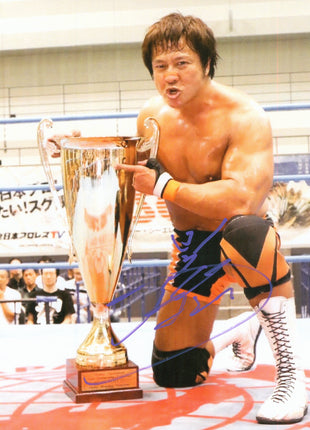 Satoshi Kojima signed 8x10 Photo