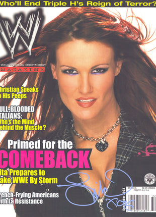 Lita signed WWE Magazine September 2003 *PURPLE PAINT*