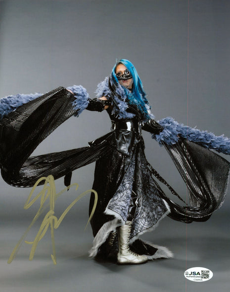 Giulia signed 8x10 Photo (w/ JSA)