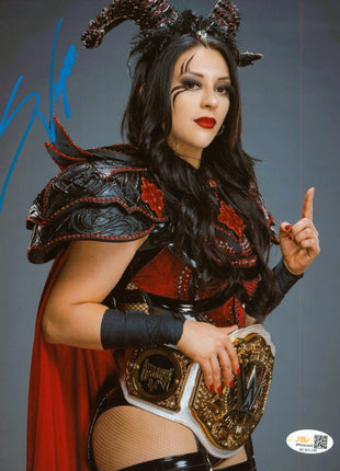 Stephanie Vaquer signed 8x10 Photo (w/ JSA)