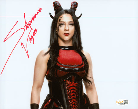 Stephanie Vaquer signed 8x10 Photo (w/ JSA)