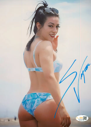 Stephanie Vaquer signed 8x10 Photo (w/ JSA)
