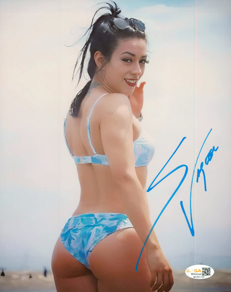 Stephanie Vaquer signed 8x10 Photo (w/ JSA)