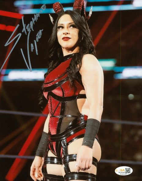 Stephanie Vaquer signed 8x10 Photo (w/ JSA)