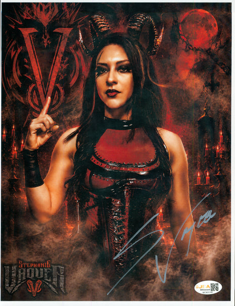 Stephanie Vaquer signed 8x10 Photo (w/ JSA)