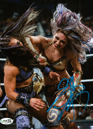 Giulia signed 8x10 Photo (w/ JSA)