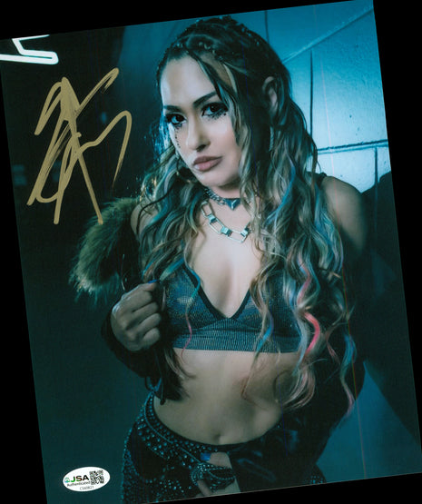 Giulia signed 8x10 Photo (w/ JSA)