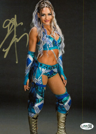 Giulia signed 8x10 Photo (w/ JSA)