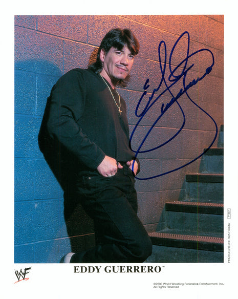 Eddie Guerrero signed 8x10 Photo