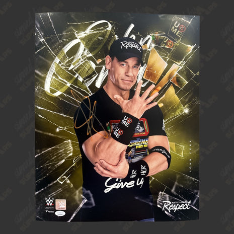 Photographie dédicacée de WWE John Cena - 8 x 10 pouces Photographie dédicacée de WWE John Cena - 8 x 10 pouces