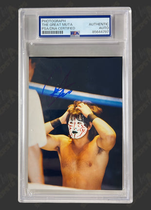 Great Muta signed 3.5x5 Photo (w/ PSA)