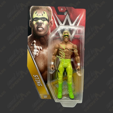 Figura de acción de la WWE firmada por Sting