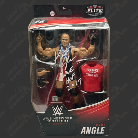 Figura de acción de WWE Elite firmada por Kurt Angle en WWE Network