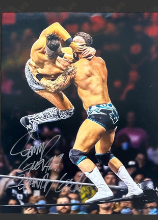 Sammy Guevara signed 16x20 Photo