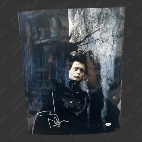 Johnny Depp (Edward Scissorhands) signed 16x20 Photo (w/ PSA)