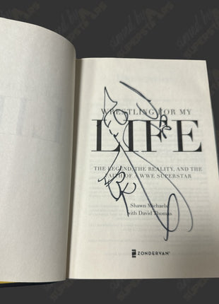 Shawn Michaels firmó el libro Lucha por mi vida