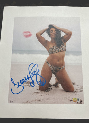 Deonna Purrazzo signed & kissed 16x20 Canvas (w/ Beckett)