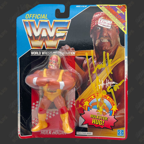 Hulk Hogan signed WWF Hasbro Action Figure + Summerslam Trading Card *Some Wear* (w/ Beckett)