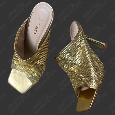 Auction:  Francine ring worn Gold Heels